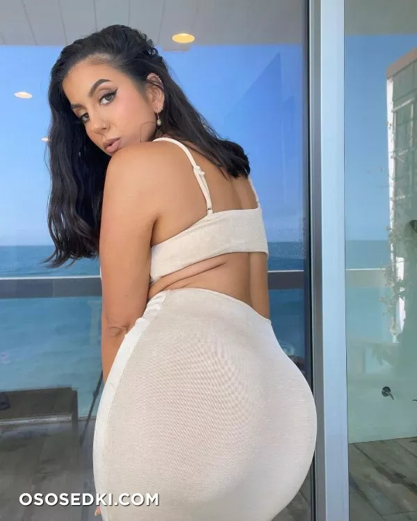 Lena The Plug - Photo 13
