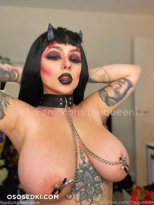 Thequeenie - Photo 99