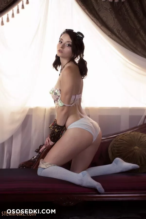 Little Alina - Photo 39