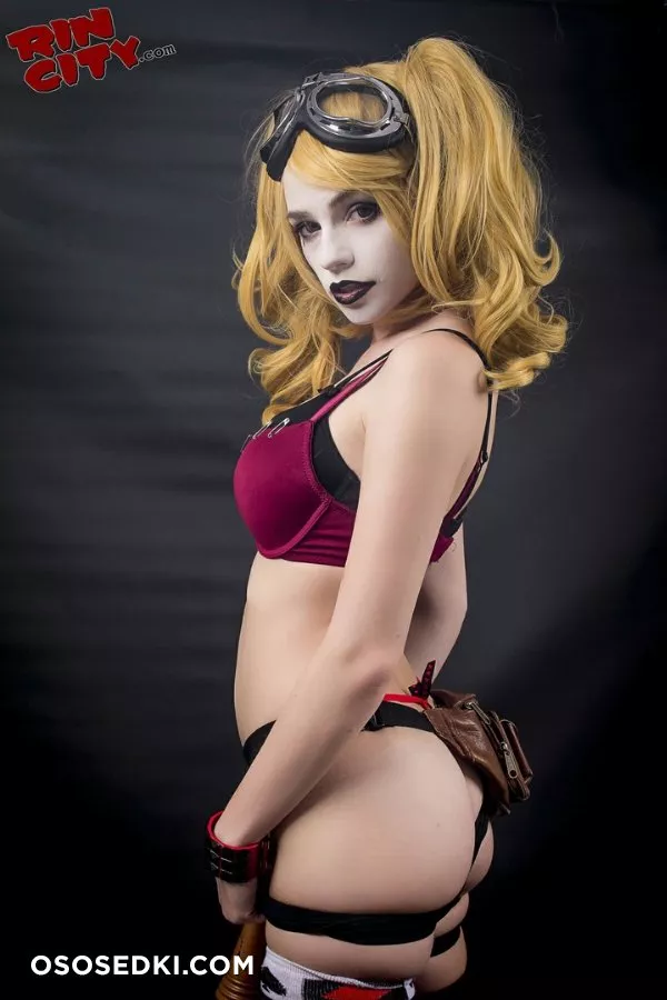 Harley Quinn - Photo 22