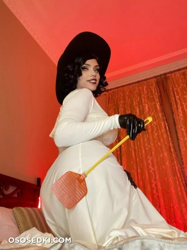 Lady Dimitrescu (Resident Evil) Octokuro  - Photo 5