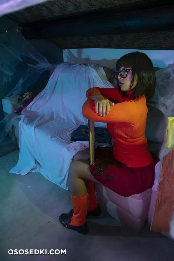 Velma Dinkle (Scooby-Doo) Ge/Geisi (Nooneenoni)  - Photo 2