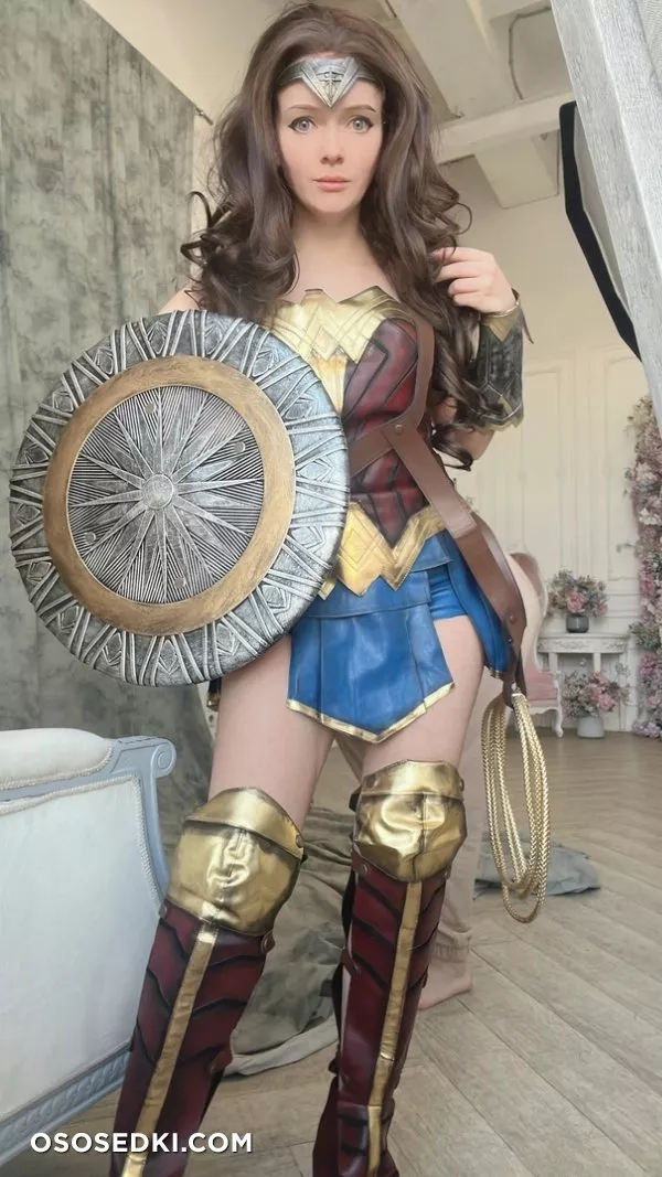 Wonder Woman (DC) - Evenink - Photo 2