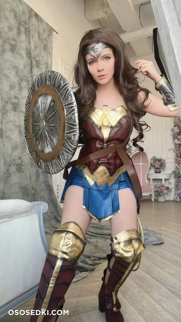 Wonder Woman (DC) - Evenink - Photo 9