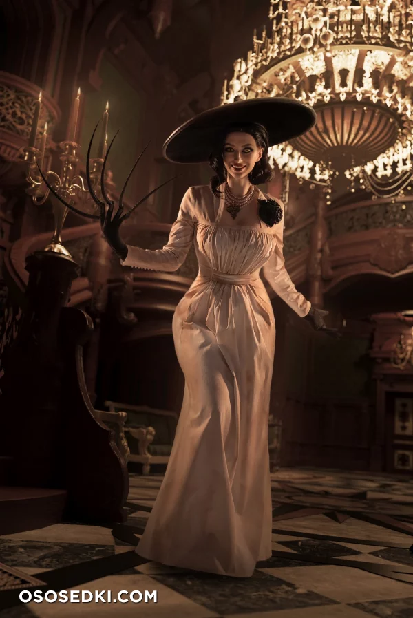 Lady Dimitrescu (Resident Evil) - Lаdу Меlаmоri - Photo 6