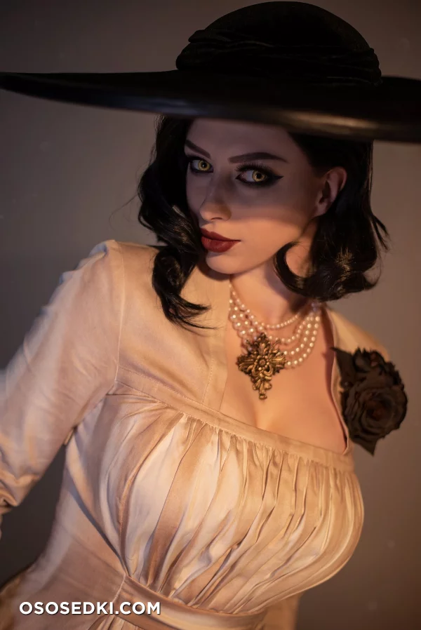 Lady Dimitrescu (Resident Evil) - Lаdу Меlаmоri - Photo 22