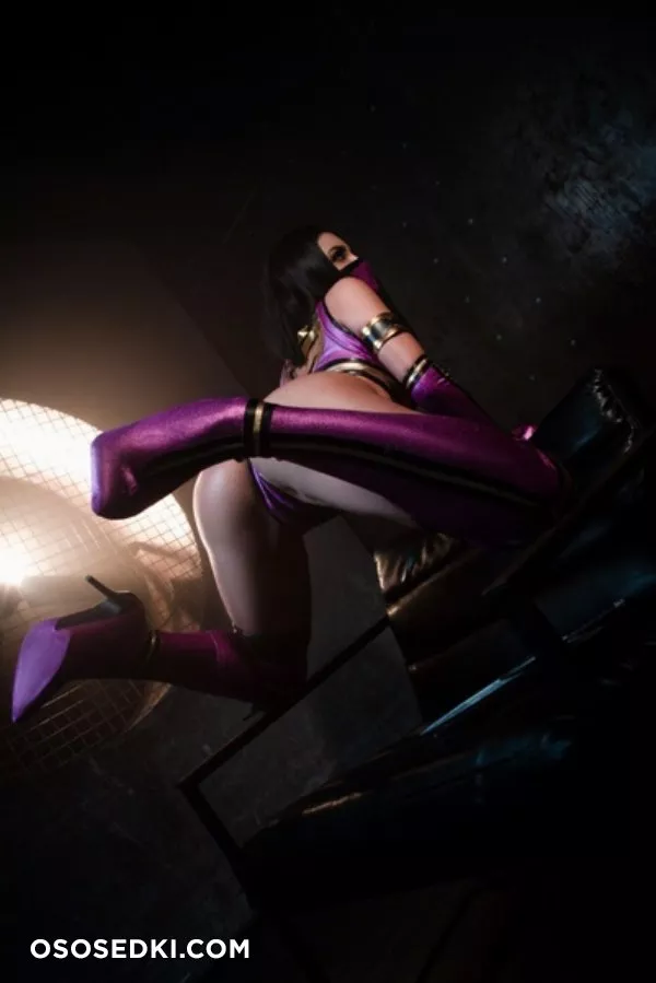 Kalinka Fox - Mileena (Mortal Kombat) - Photo 6