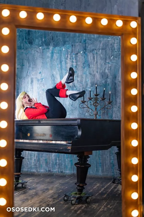 Caterpillar - Charlie Morningstar (Hazbin Hotel) - Photo 15