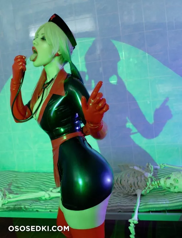 Lada Lyumos - Harley Quinn [Nurse] (DC) - Photo 14