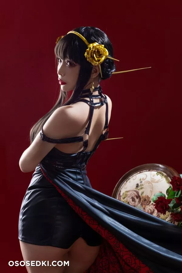 Umeko J - Yor Forger - Photo 18