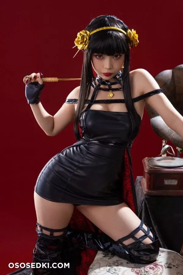 Umeko J - Yor Forger - Photo 28