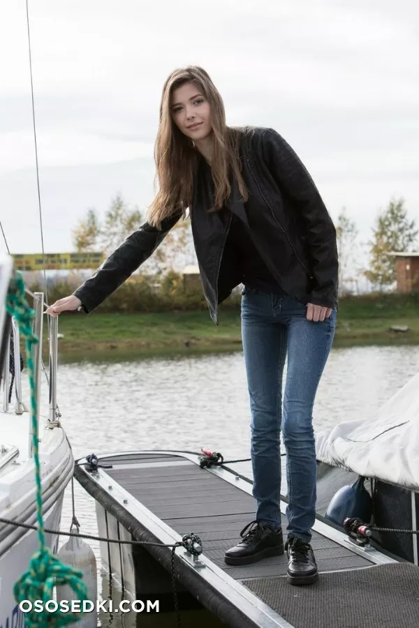 Mila Azul - Naked By The Boat - TeenDreams - Photo 10