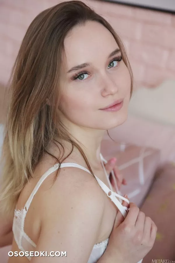 Olivia Myers - Pastels - MetArt - Photo 7