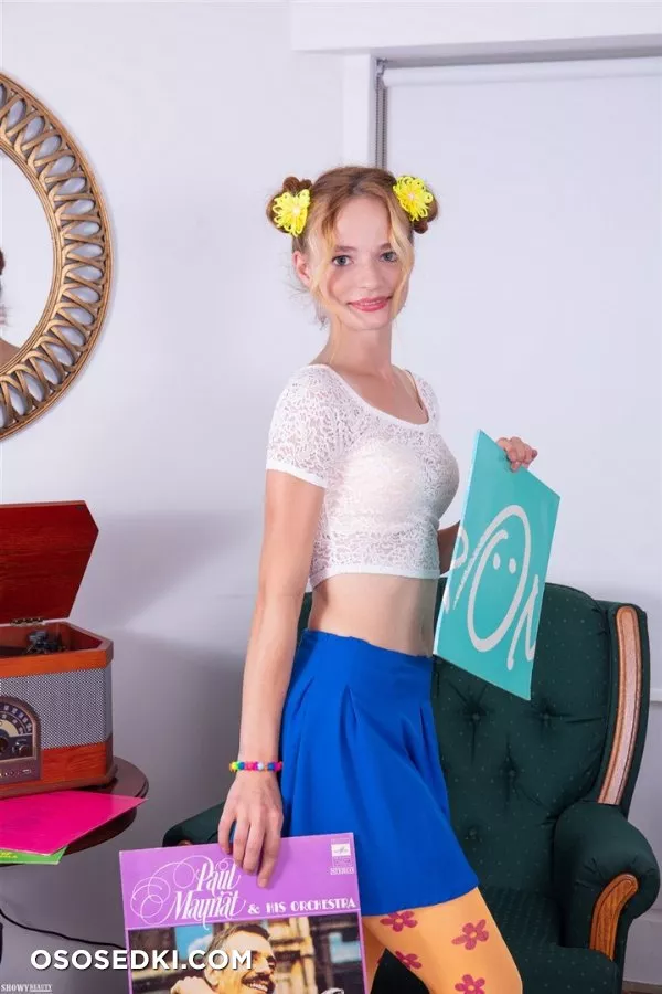 Bebe - Vinyl Lover - ShowyBeauty - Photo 7