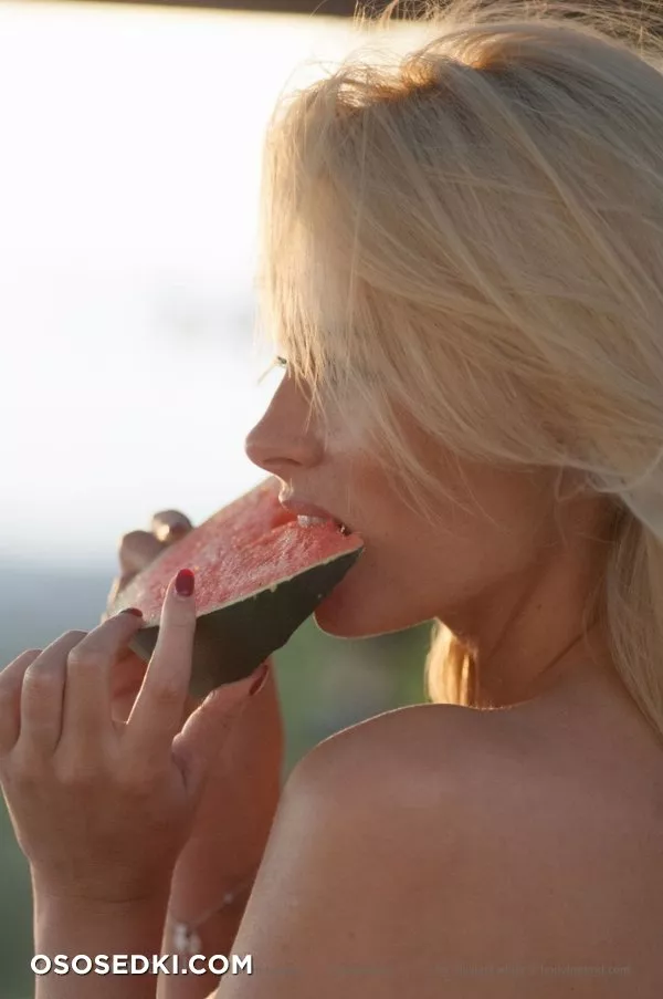 Rhian Sugden - Watermelons - BodyInMind - Photo 119