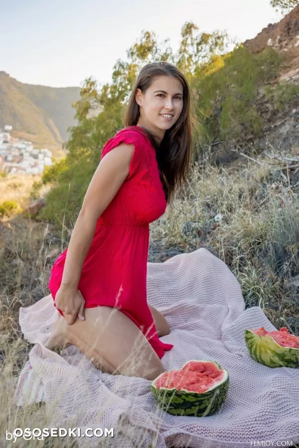 Nina S in Sugar - FemJoy - Photo 7