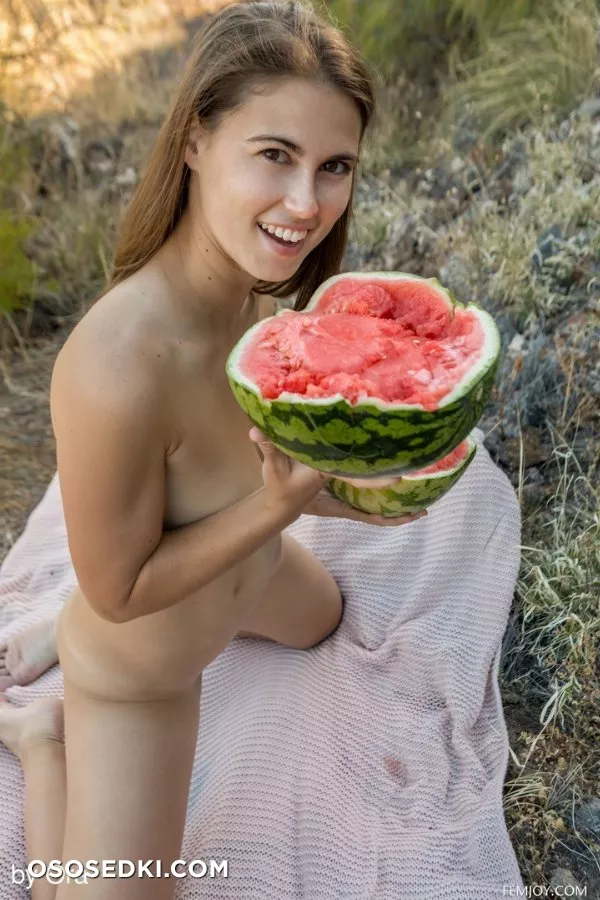 Nina S in Sugar - FemJoy - Photo 18