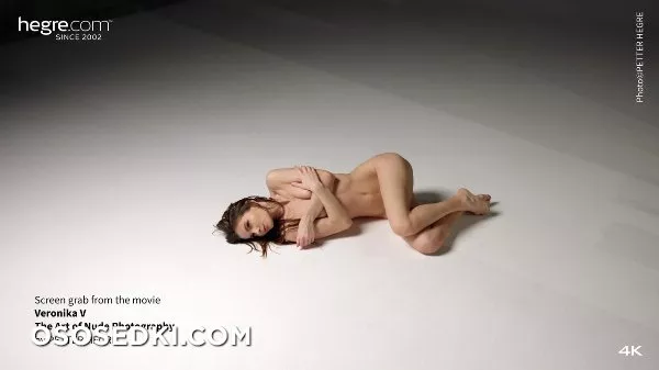 Veronika V - The Art of Nude Photography - Hegre-Art - Photo 10