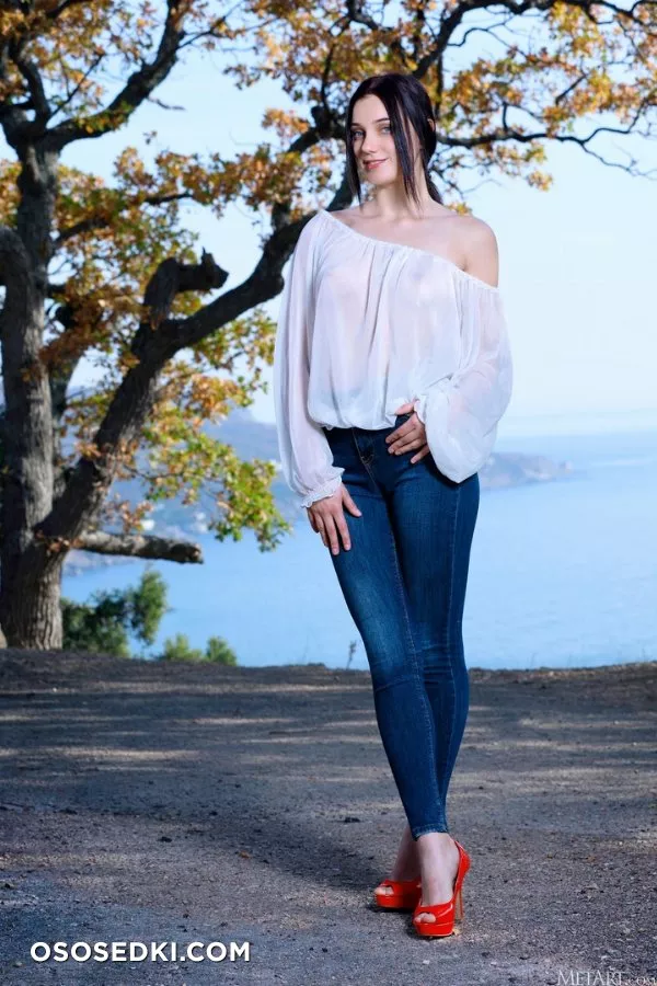 Polly Pure - Blue Jeans - MetArt - Photo 3