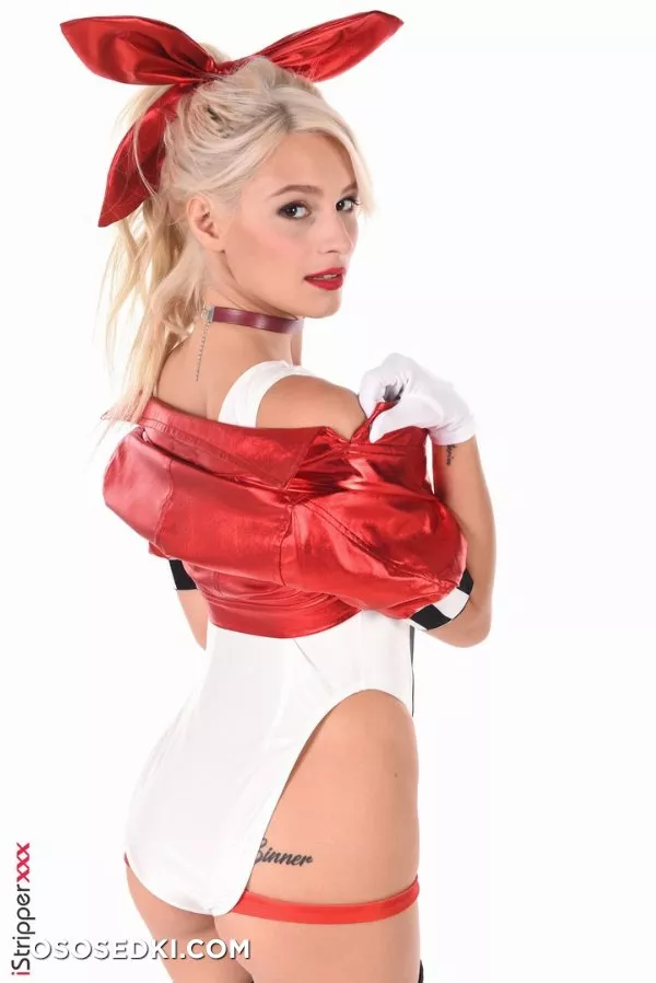 Christy White - Fate-L Attraction - Istripper - Photo 5