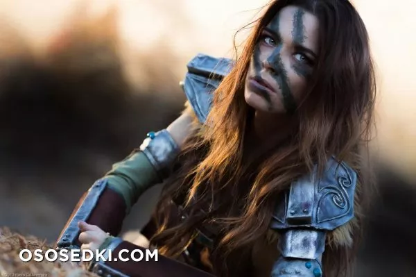 Chloe Dykstra | Aela - Photo 8
