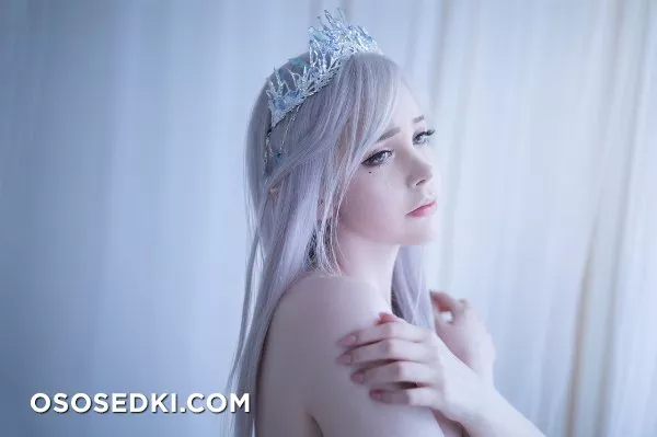 Saya The Fox - Photo 42