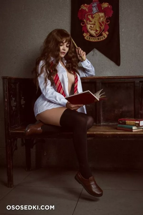 Kalinka Fox | Hermione - Photo 5