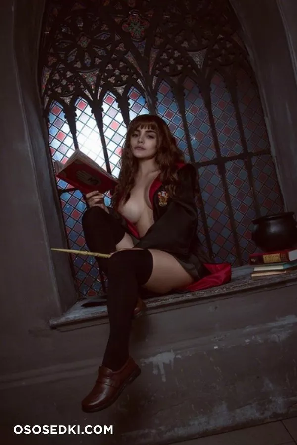 Kalinka Fox | Hermione - Photo 7