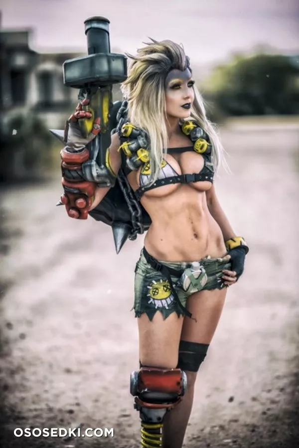 Jessica Nigri | Junkrat - Photo 2