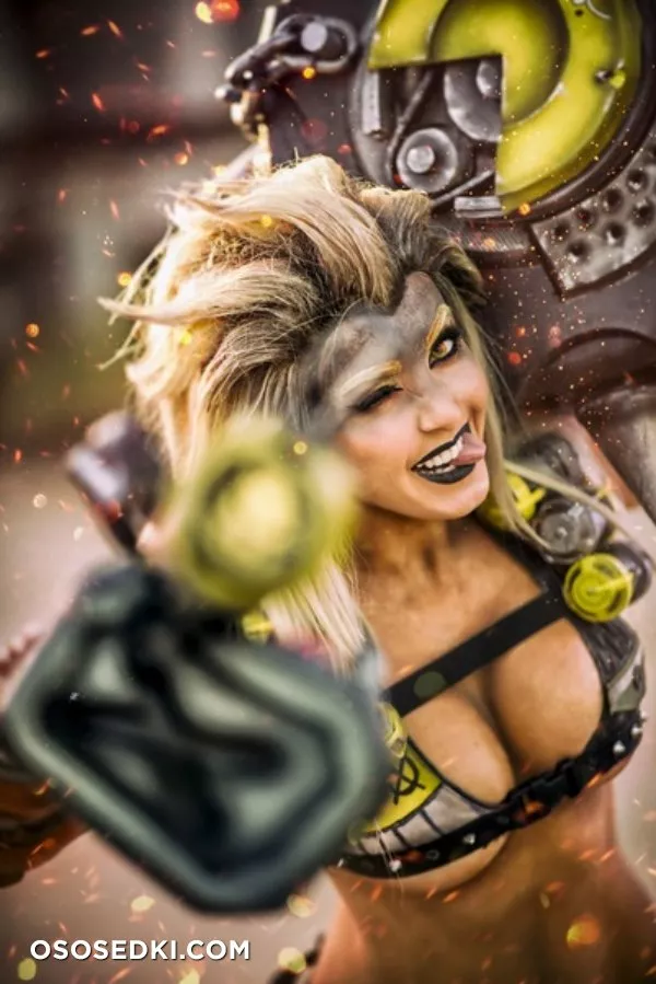 Jessica Nigri | Junkrat - Photo 6