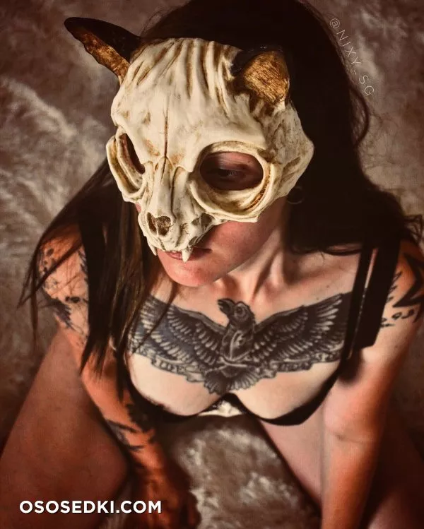 Nixy - Photo 40