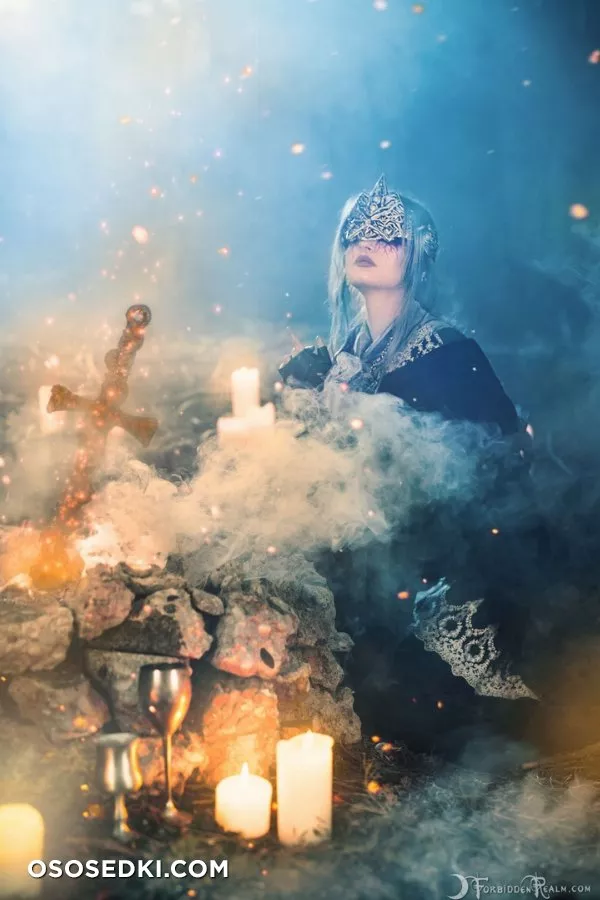 Genevieve | Fire Keeper - Photo 2