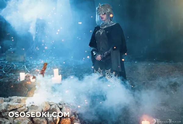Genevieve | Fire Keeper - Photo 3