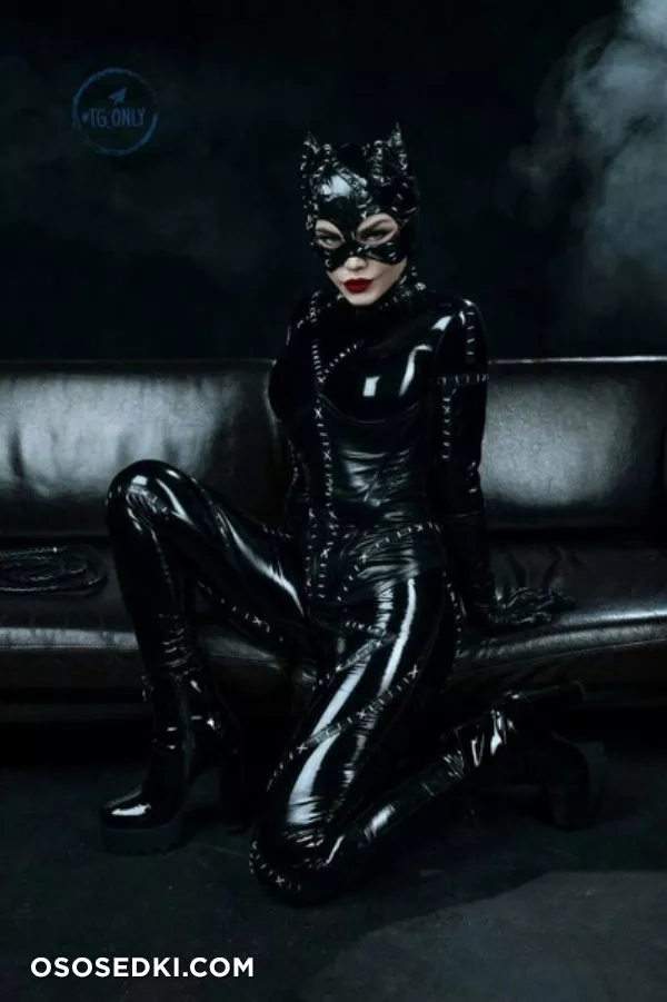 Kalinka Fox | Catwoman - Photo 18