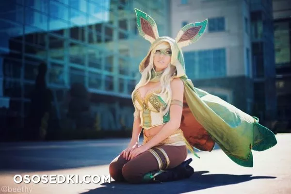 Jessica Nigri | Leafeon - Photo 7