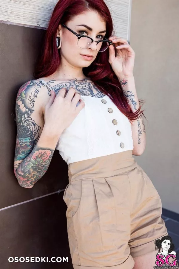 Tristyn Suicide - Photo 212