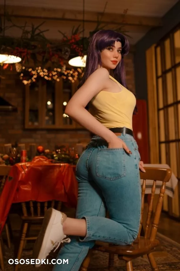 Alina Becker | Misato Katsuragi - Photo 6