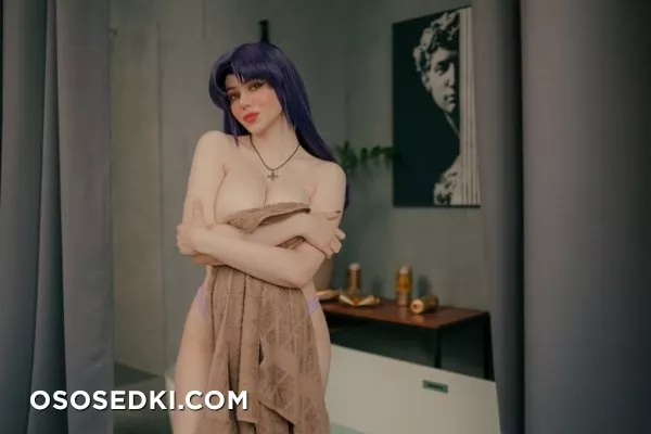 Alina Becker | Misato Katsuragi - Photo 35