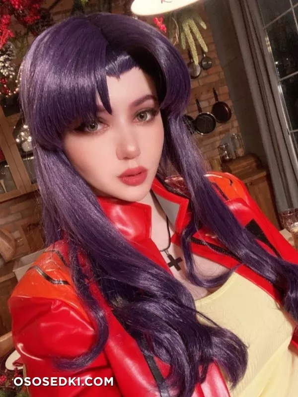Alina Becker | Misato Katsuragi - Photo 46