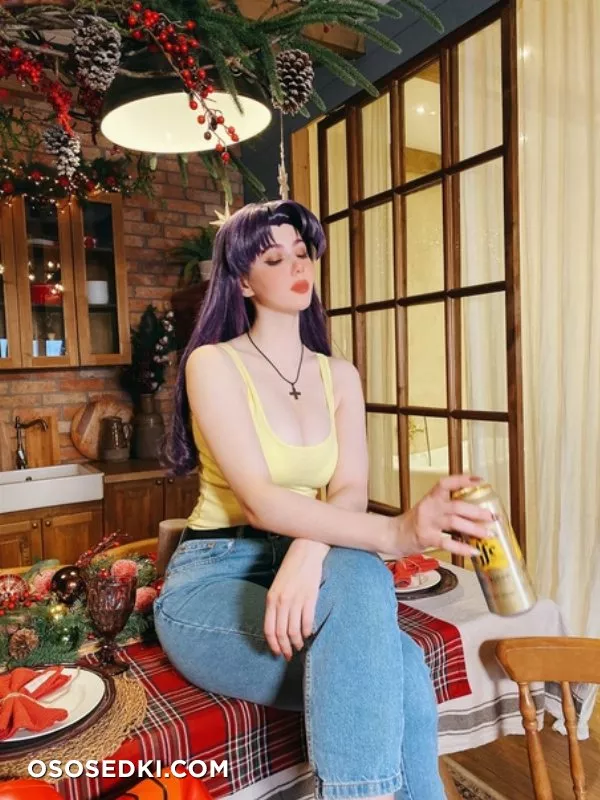 Alina Becker | Misato Katsuragi - Photo 51