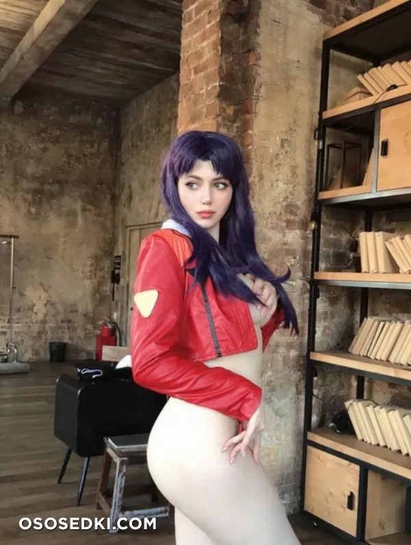 Alina Becker | Misato Katsuragi - Photo 70