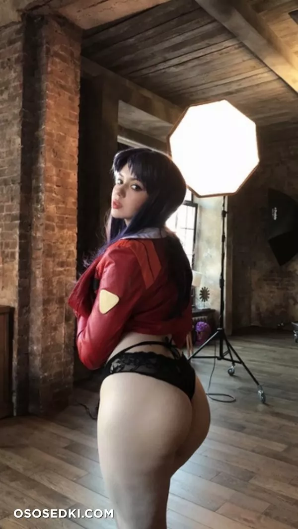 Alina Becker | Misato Katsuragi - Photo 74