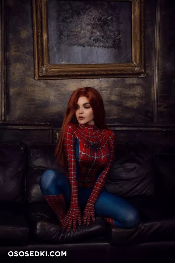 Kalinka Fox | Mary Jane - Photo 1