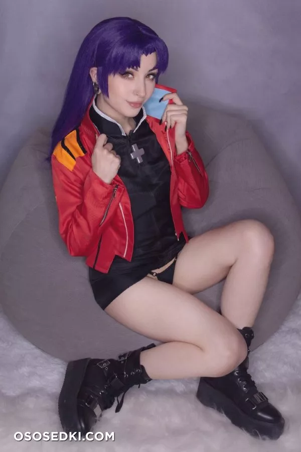 Shiro Kitsune | Misato Katsuragi - Photo 1
