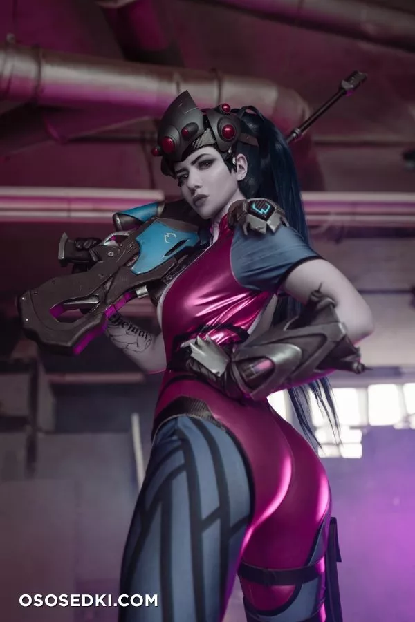 Alina Becker and Adamae | Widowmaker and Tracer - Photo 10