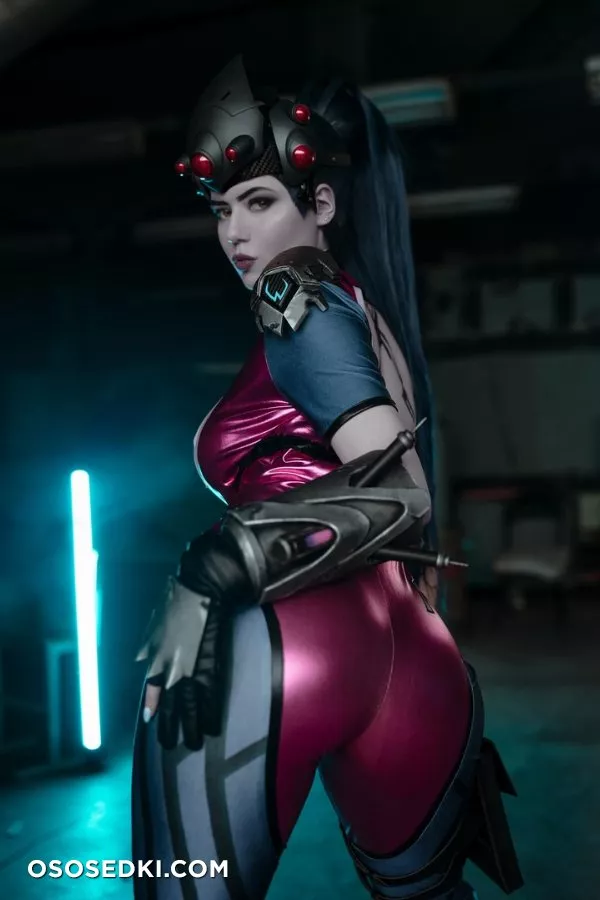 Alina Becker and Adamae | Widowmaker and Tracer - Photo 17