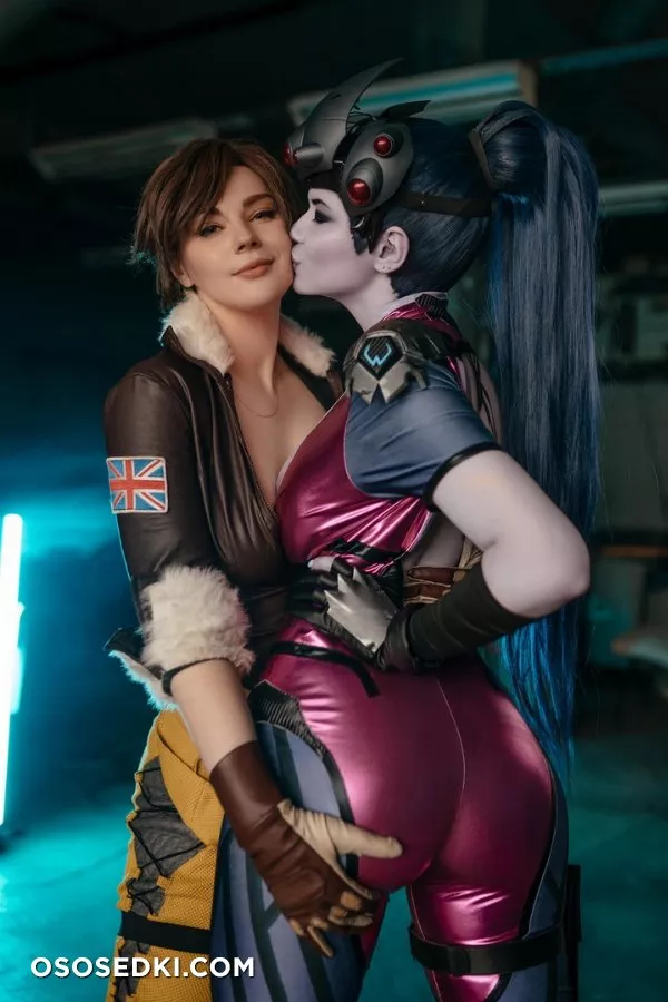 Alina Becker and Adamae | Widowmaker and Tracer - Photo 21
