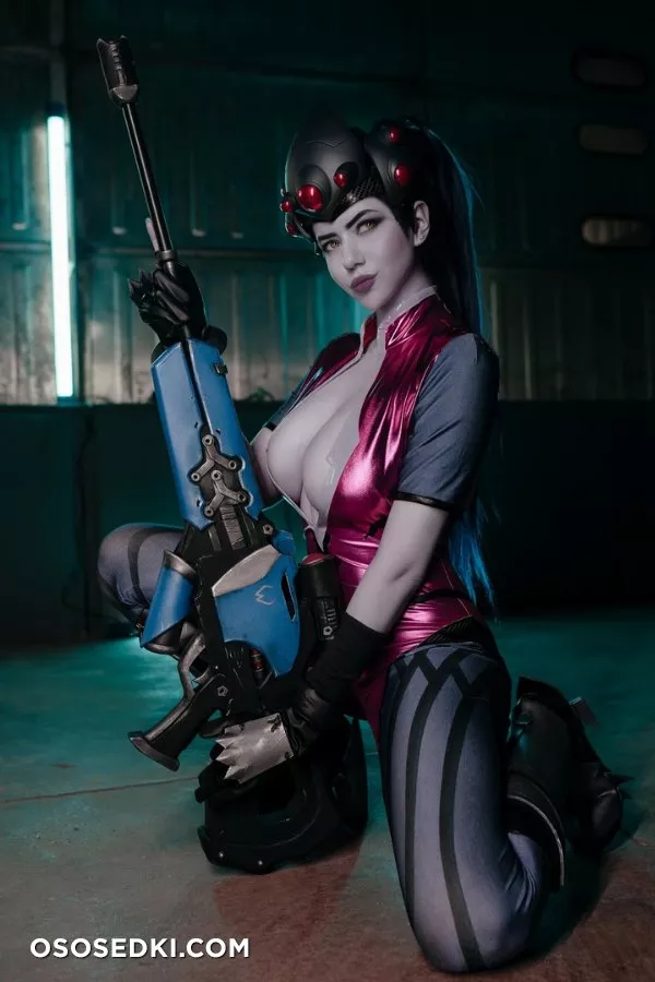 Alina Becker and Adamae | Widowmaker and Tracer - Photo 27