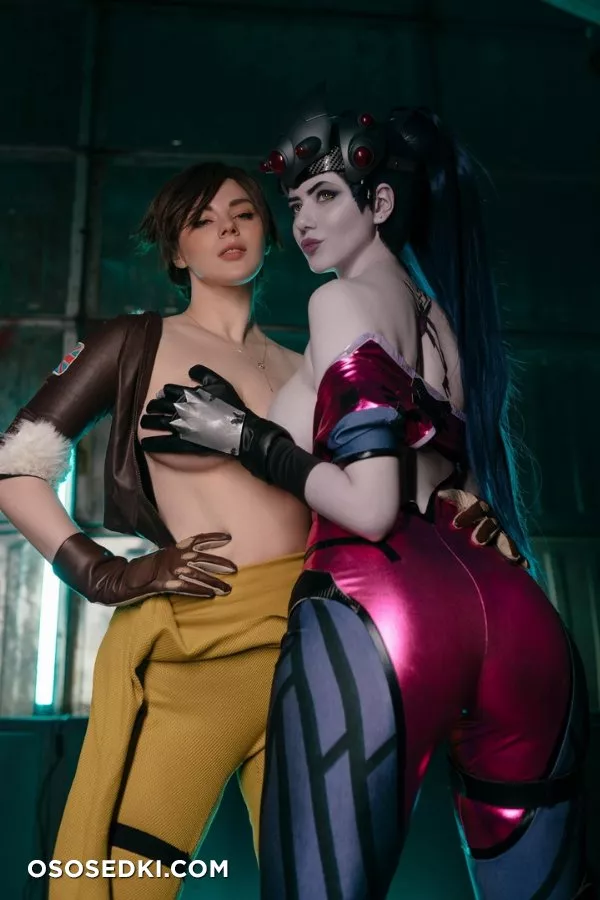 Alina Becker and Adamae | Widowmaker and Tracer - Photo 32
