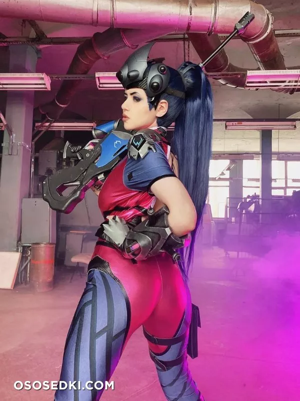Alina Becker and Adamae | Widowmaker and Tracer - Photo 39
